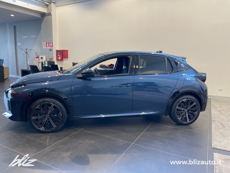 Lancia Ypsilon Nuova Edizione Limitata Cassina Bev 156cv