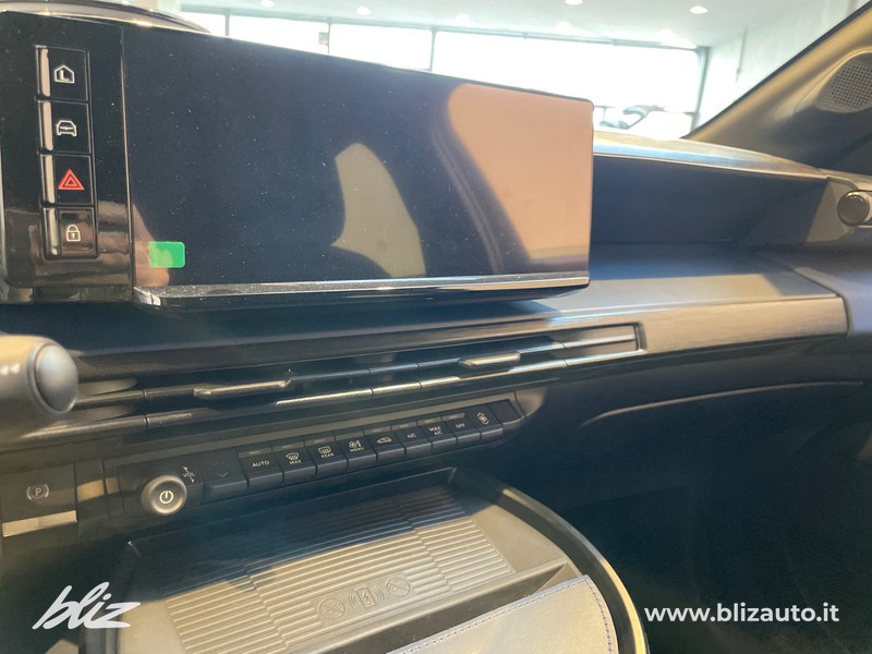 Lancia Ypsilon Nuova Edizione Limitata Cassina Bev 156cv