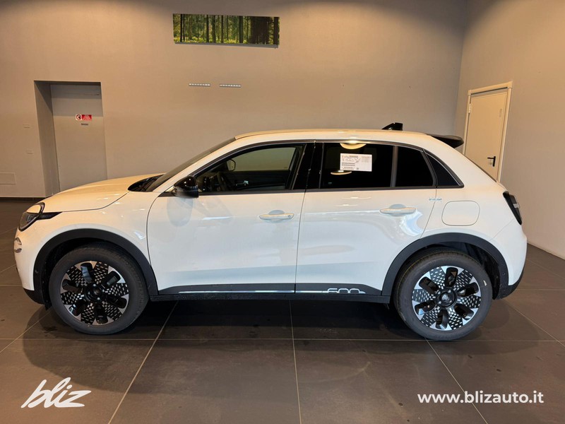 Fiat 600 1.2 hybrid la prima 110cv auto