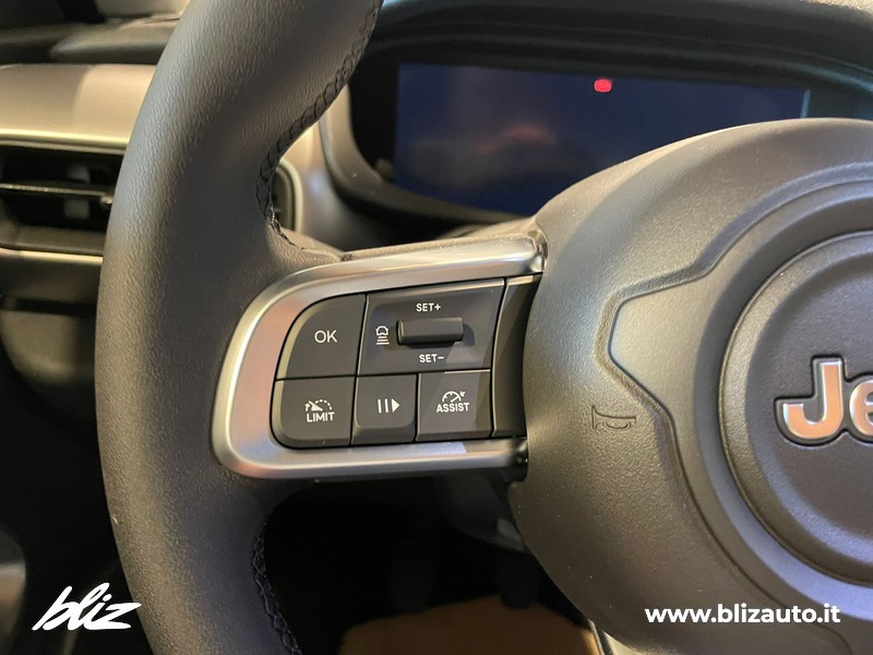 Jeep Avenger 1.2 turbo e-hybrid mhev summit fwd 110cv edct6