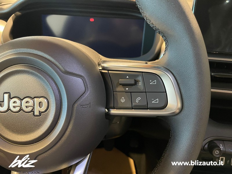 Jeep Avenger 1.2 turbo e-hybrid mhev summit fwd 110cv edct6