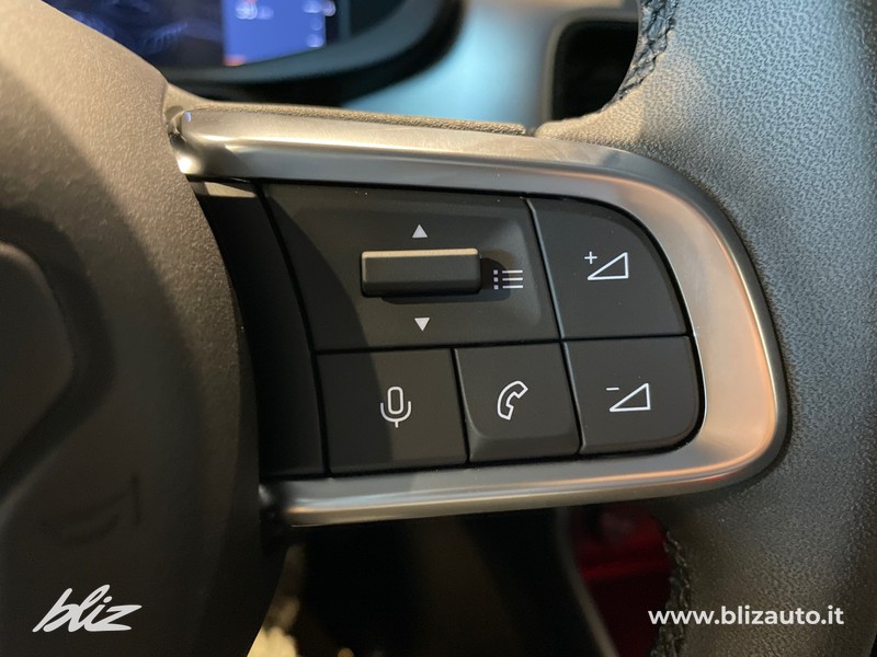 Jeep Avenger 1.2 turbo e-hybrid mhev summit fwd 110cv edct6