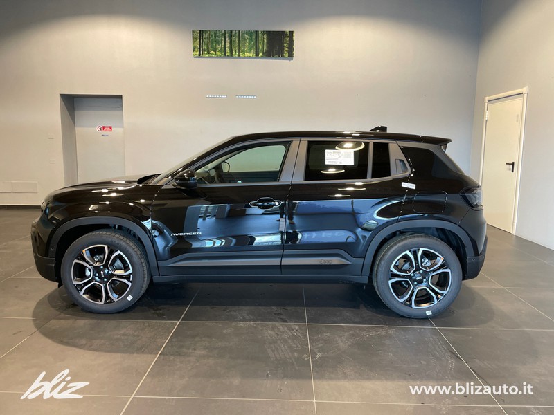 Jeep Avenger 1.2 turbo e-hybrid mhev summit fwd 110cv edct6