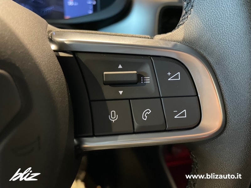 Jeep Avenger 1.2 turbo e-hybrid mhev summit fwd 110cv edct6