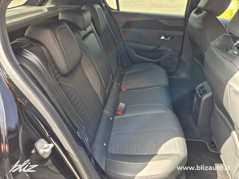 Peugeot 308 1.2 hybrid gt 145cv e-dcs 6