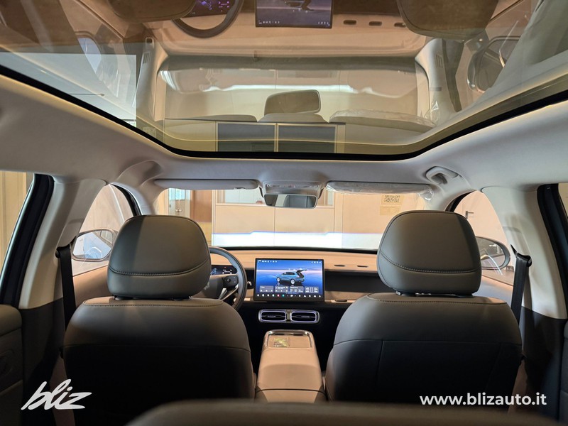 Leapmotor B10 reev hybrid life