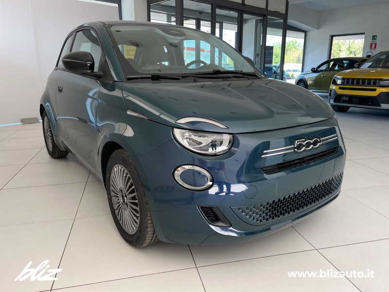 Fiat 500 1.0 hybrid icon