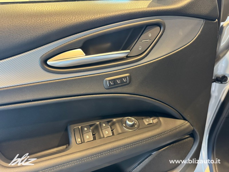 Alfa romeo Stelvio 2.2 t veloce q4 210cv auto