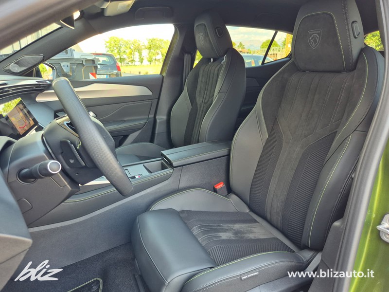 Peugeot 408 1.2 hybrid gt exclusive 145cv e-dsc6