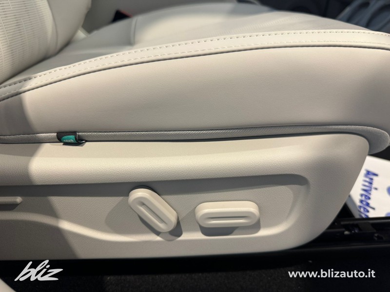 Leapmotor B10 reev hybrid design