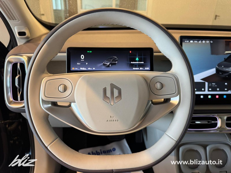 Leapmotor B10 reev hybrid design