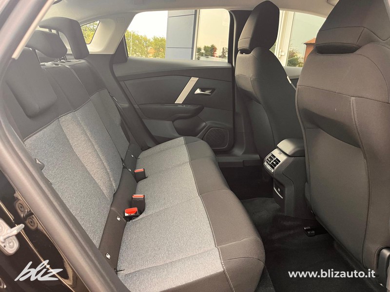 Citroen C4 X elettrico standard range you 136cv automatico