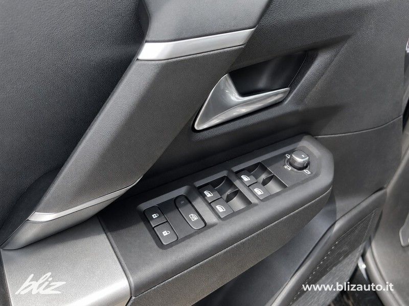 Jeep Compass 1.2 turbo 48v e-hybrid altitude fwd 145cv edct6