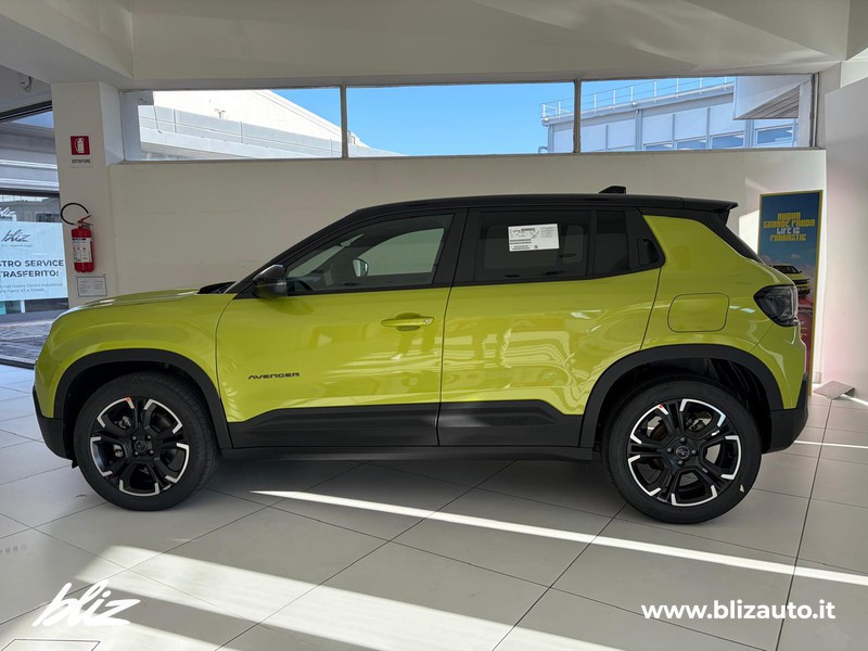 Jeep Avenger 1.2 turbo NUOVA JEEP e-hybrid mhev summit