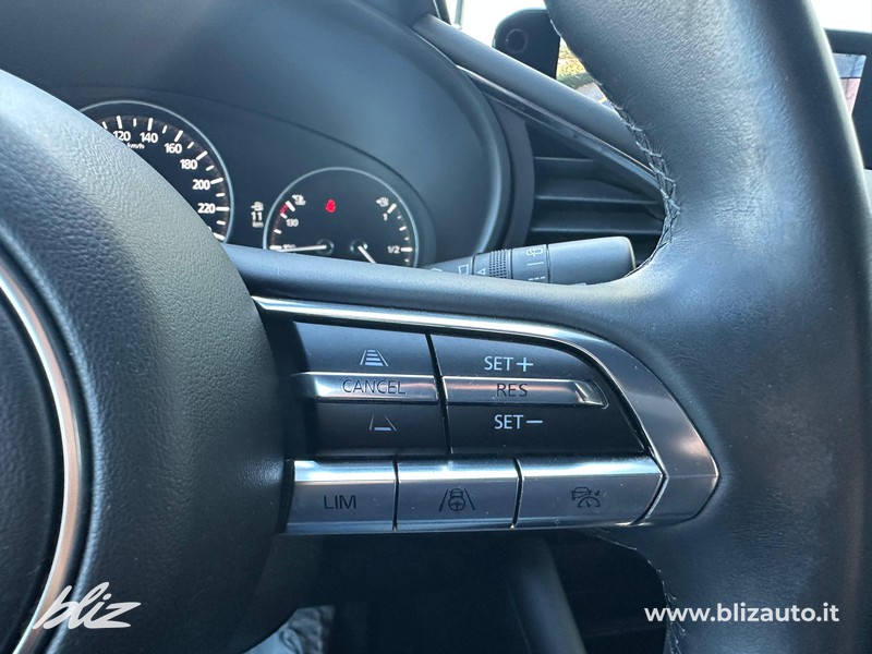 Mazda 3 5p 2.0 m-hybrid exclusive awd 186cv