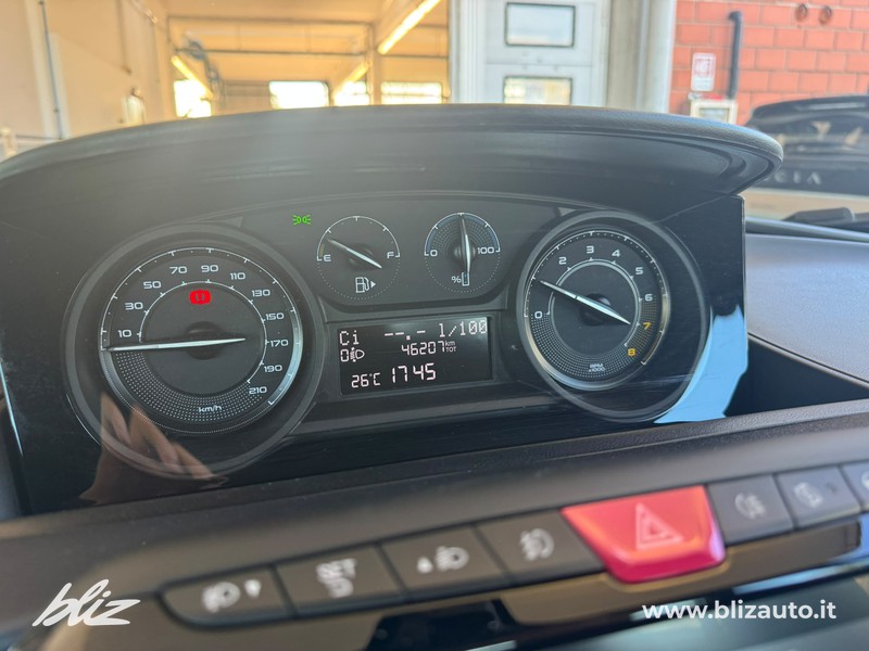 Lancia Ypsilon 1.0 firefly hybrid gold s&s 70cv