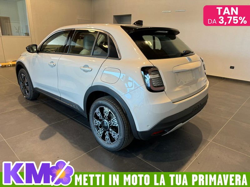 Fiat 600 1.2 hybrid 100cv auto